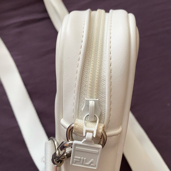 Fila Mini Sling Crossbody Bag - Picture 5 of 7